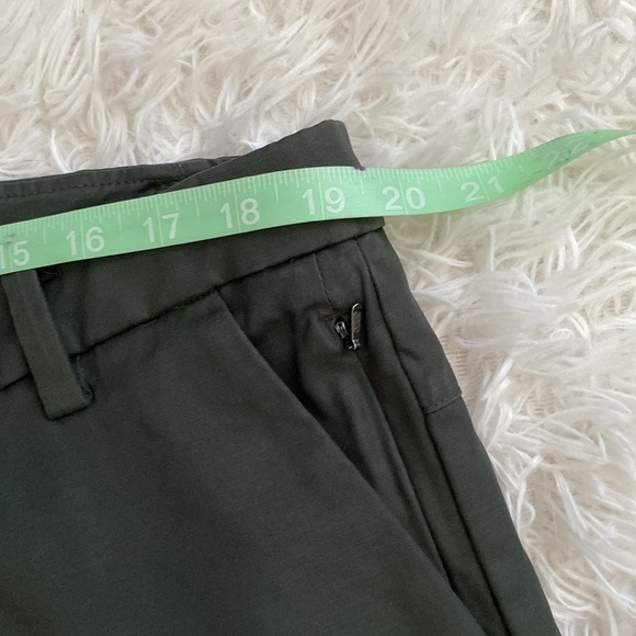 Lululemon men’s ABC dark green pants - Picture 9 of 11